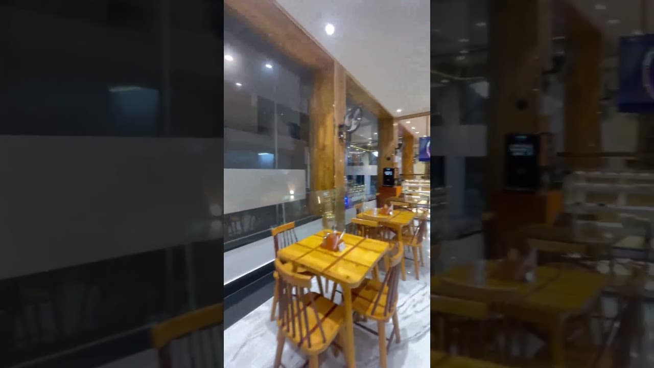 Café Cove Ambiance
